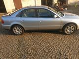 Audi A4 B5 Quattro 2.8l V6 Automatik Limosine - Audi A4 aus 1998: 2.8