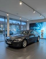 BMW F10 535i Hybrid - BMW 535 aus 2011: 535i