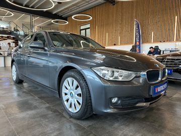 BMW 318 d Limousine *2. Hand*Bi-Xenon*Navi*Klima*SHZ