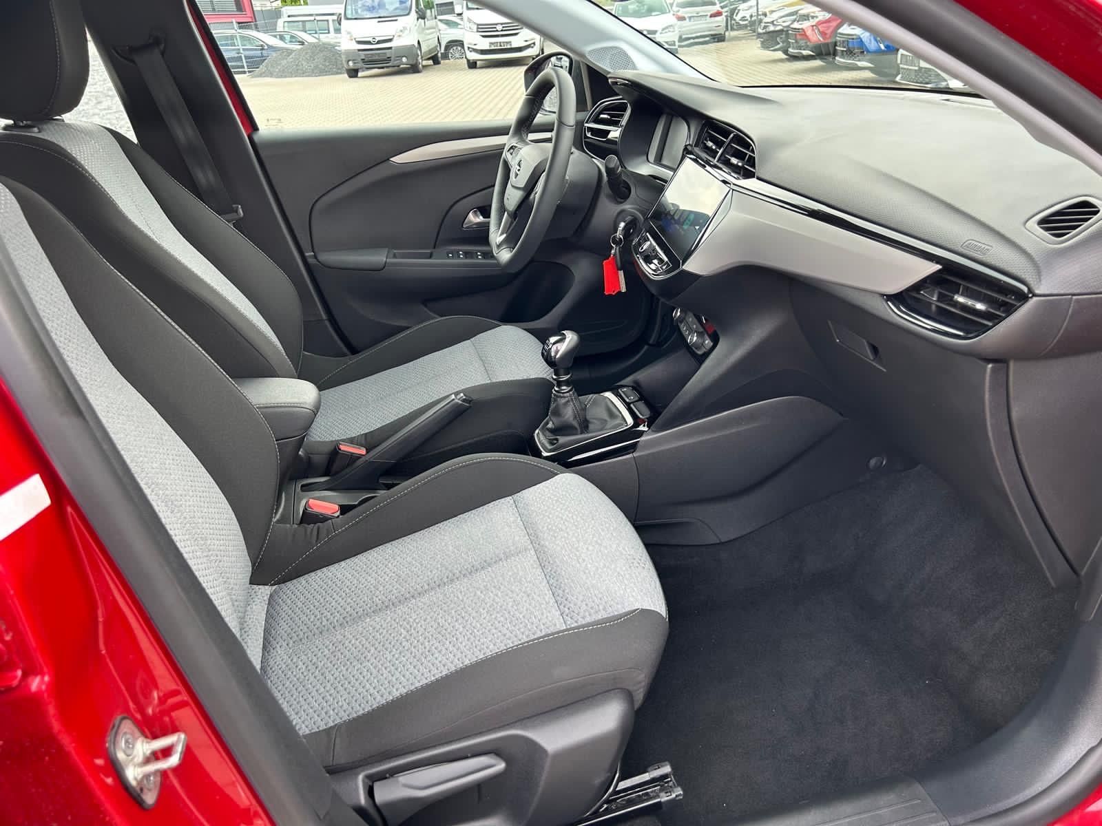 Fahrzeugabbildung Opel Corsa 1.2i°100PS°1.Hand°LED°Kamera°Shz°