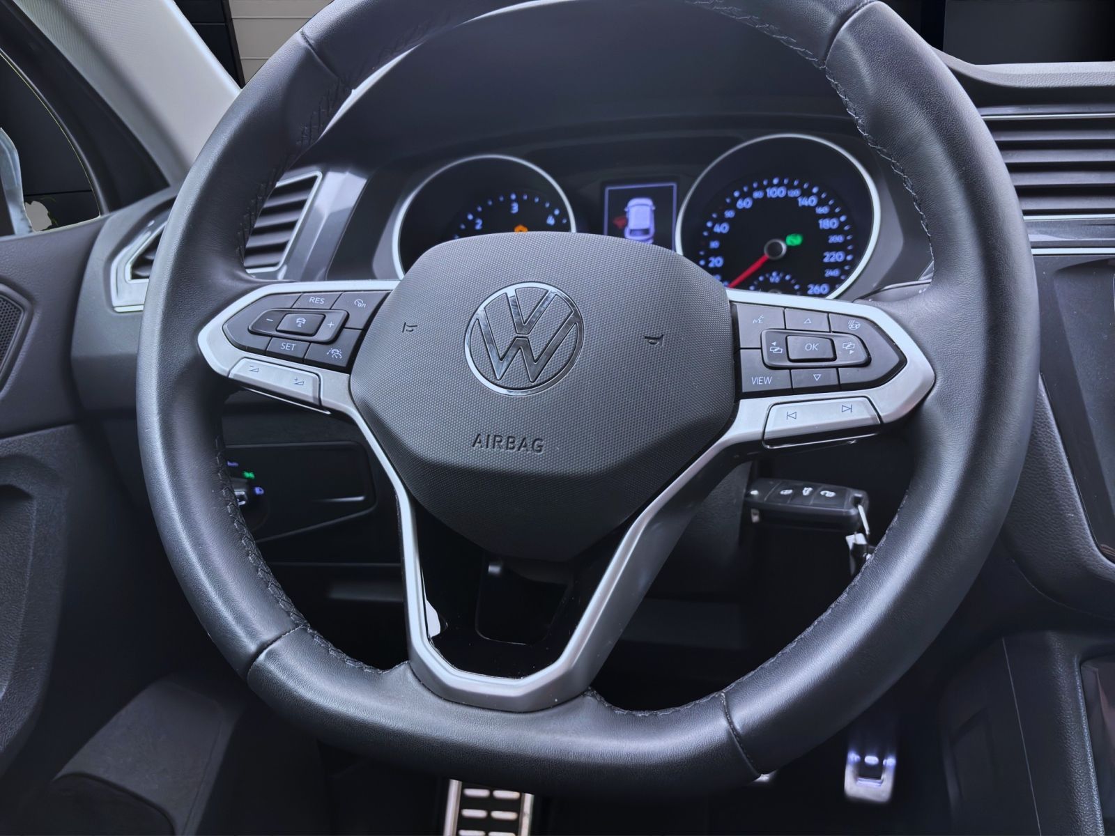 Volkswagen Tiguan - Bild 13