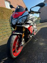 Aprilia Tuono V4 1100 Factory 2017 - Aprilia Motorräder in Düsseldorf