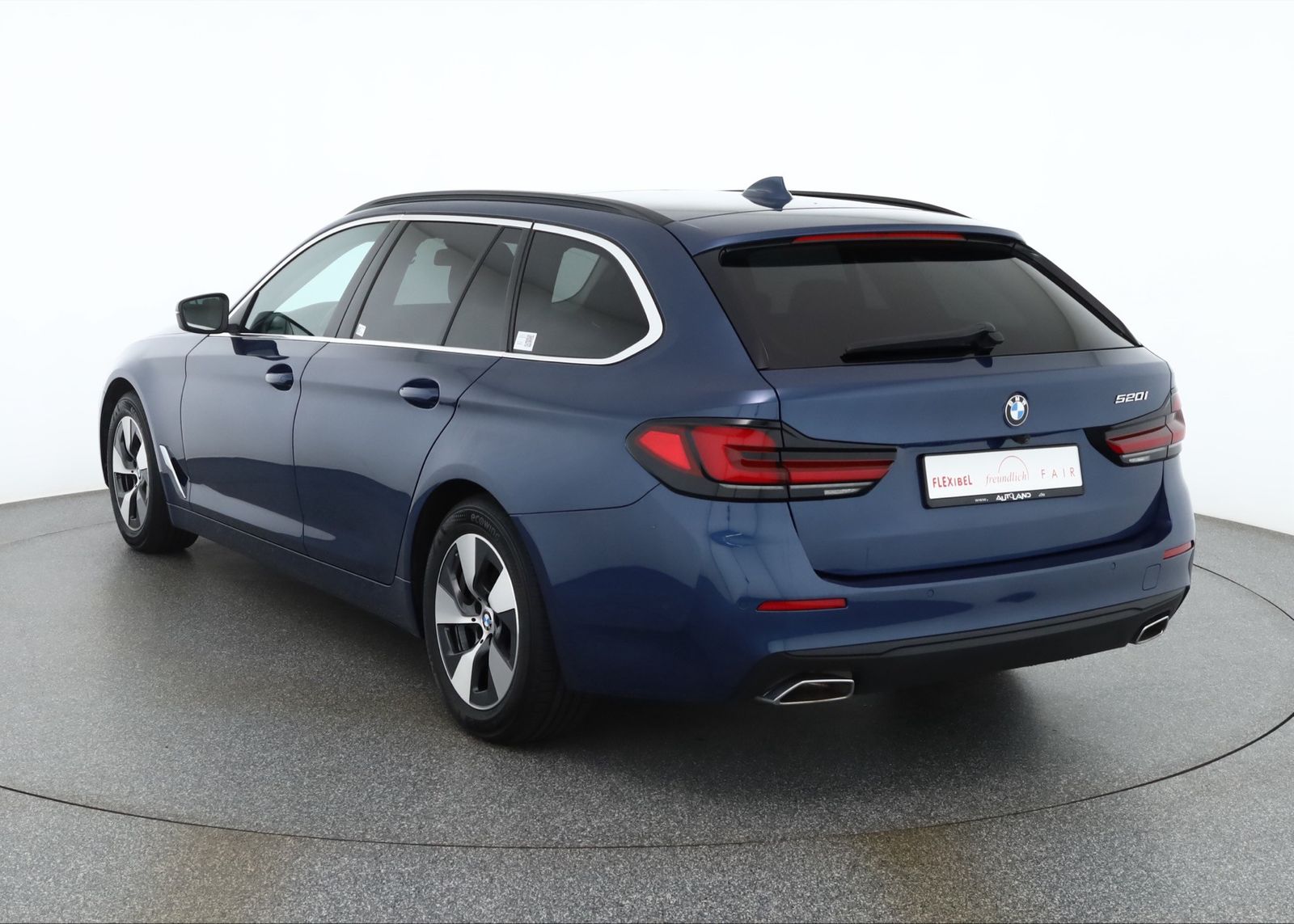 BMW 520i Luxury Line LED Navi Panorama Head-Up imagem 3