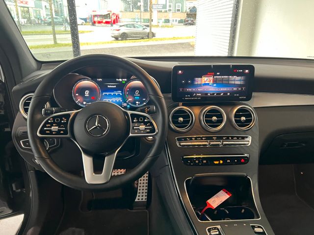 Fahrzeugabbildung Mercedes-Benz GLC 300 de 4M AMG/360°/AHK/Pano