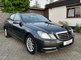 Mercedes-Benz E 250 CDI BlueEfficiency TÜV Service Neu - Mercedes-Benz E 250 in Freiburg