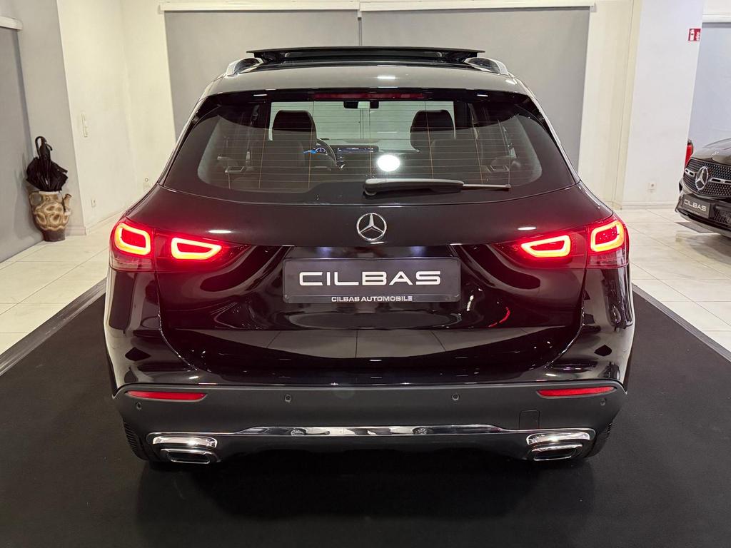 Mercedes-Benz GLA 220