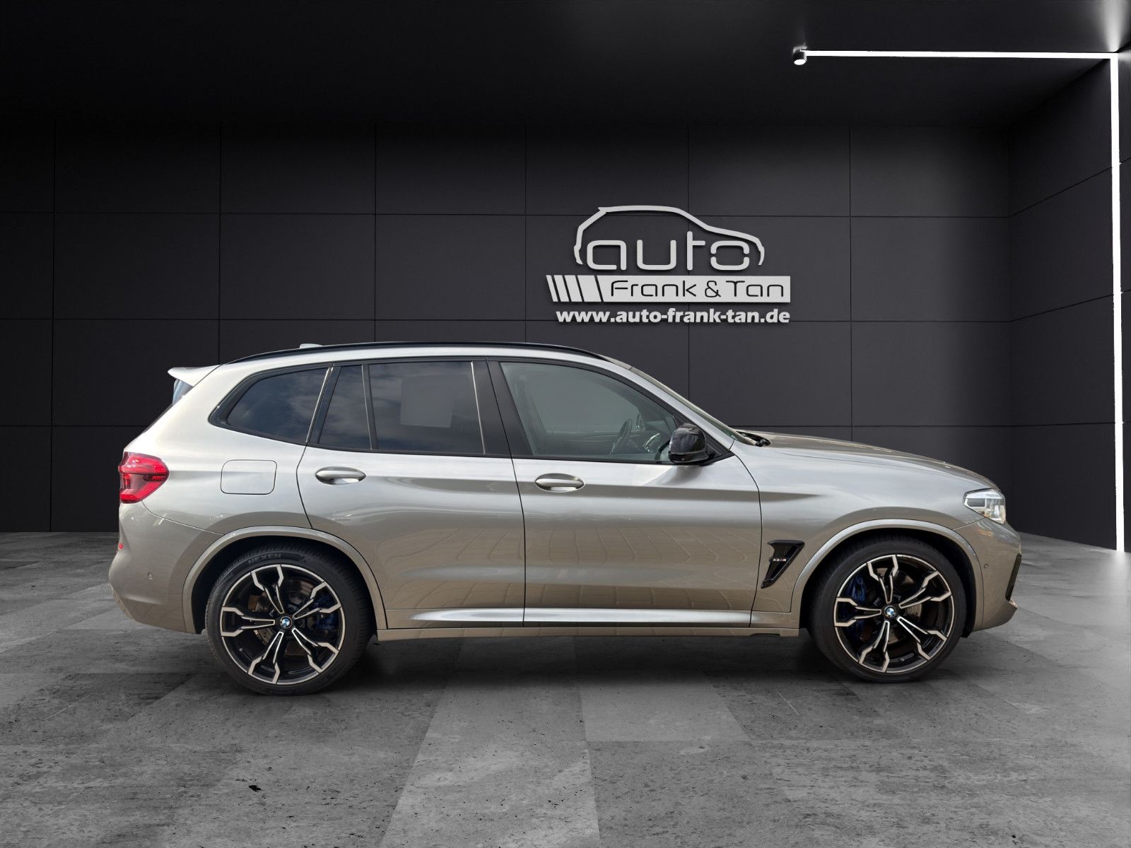 Fahrzeugabbildung BMW X3 M Competition*H&K*Pano*Ambiente*Carbon