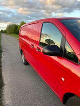 Mercedes-Benz V 220 d lang - - Mercedes-Benz V 220: Rot
