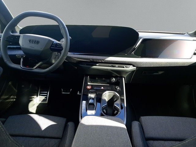 Fahrzeugabbildung Audi A6 Avant S line TDI quattro Luftfed Pano Matrix