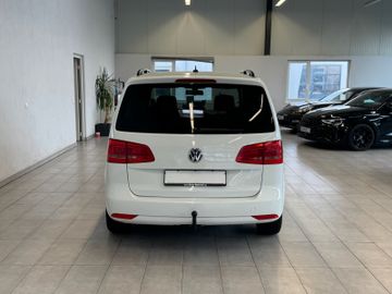 Volkswagen Touran - 6