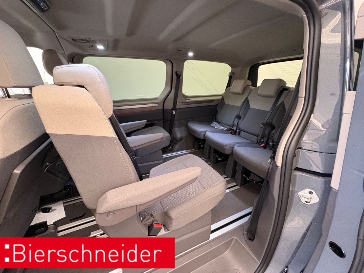 Volkswagen T7 Multivan - Bild 10