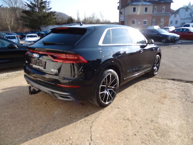 Fahrzeugabbildung Audi Q8 quattro/S-Line/Matrix/360/S-Sitze/B&O/AHK/