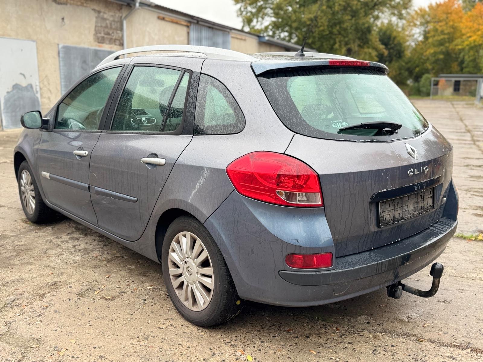 Renault Clio 2011 — engine 1.149 cm³, 103 HP (76kW)
