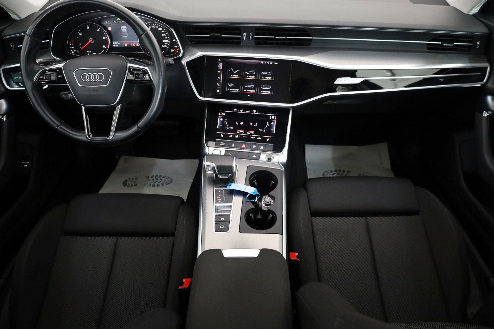 Fahrzeugabbildung Audi A6 Lim. 45 TDI quattro sport Navi,LED,ACC,SH