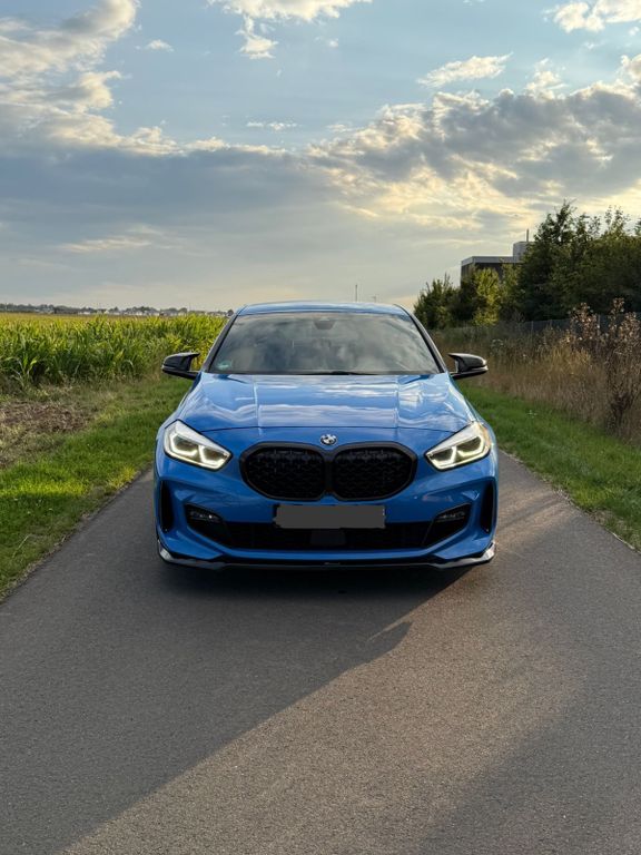Image of BMW 118