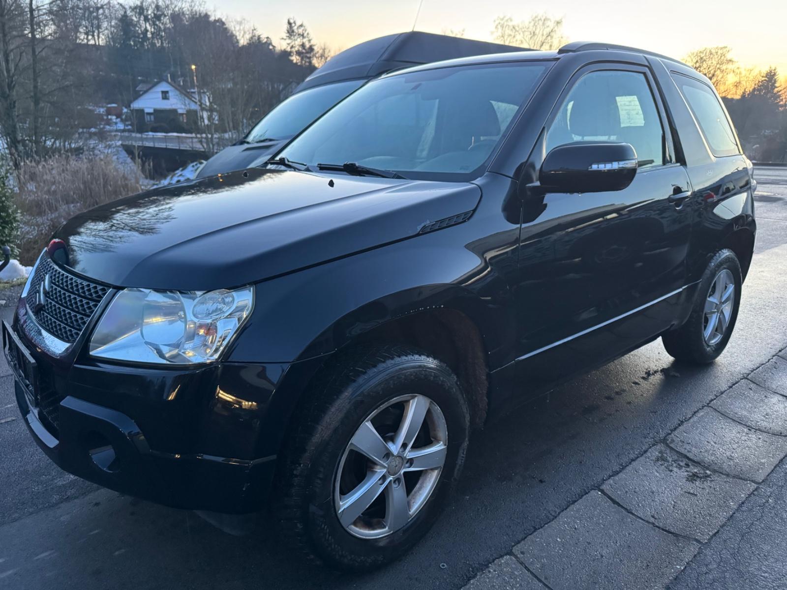 Suzuki Grand Vitara 2.4 VVT Comfort