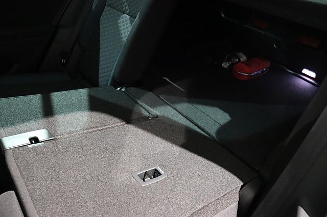 Tiguan IQ.DRIVE 1.5 TSI NAVI KAMERA Digital Cock