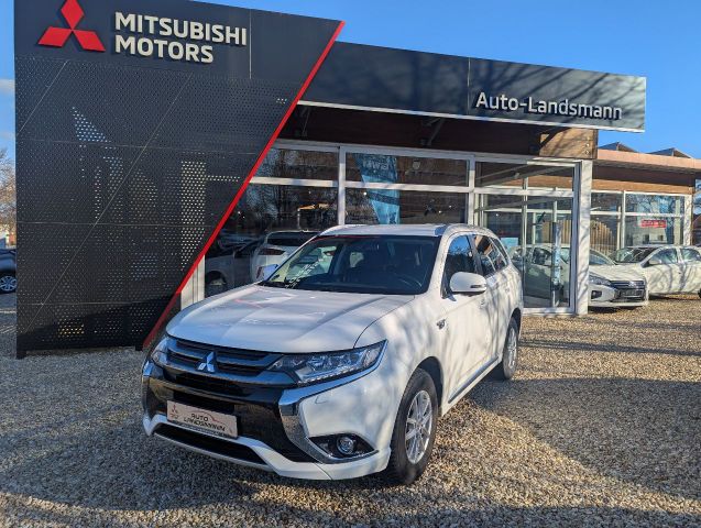 Mitsubishi Outlander Plug-in Hybrid PLUS 2.0 MIVEC 4WD