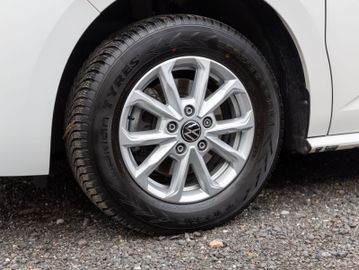 Volkswagen T7 Multivan - 10
