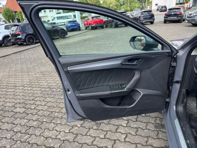 Leon Sportstourer 1.5 eTSI OPF Panorama Navi Mat