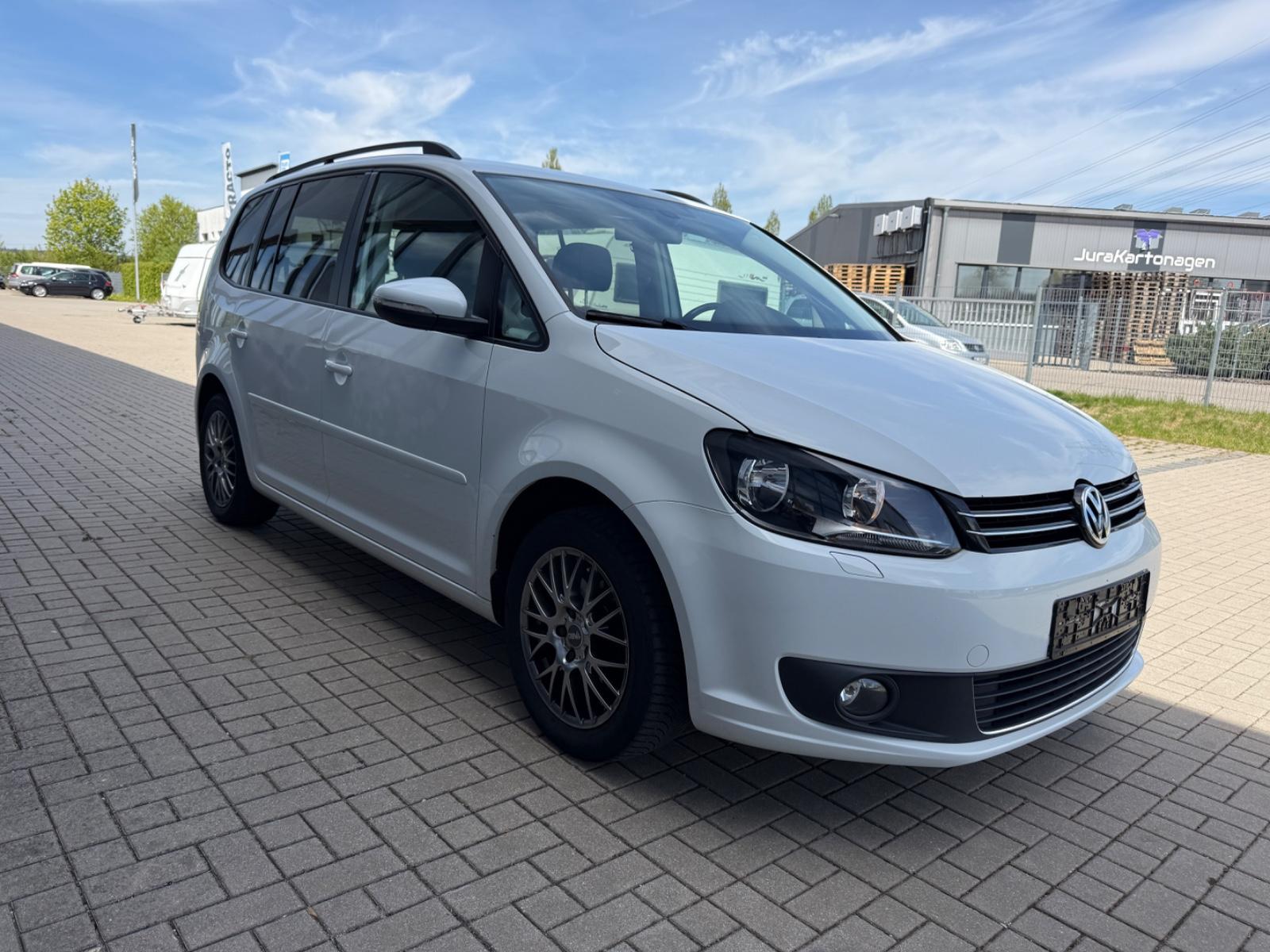 Volkswagen Touran 1.6 TDI DSG Trendline