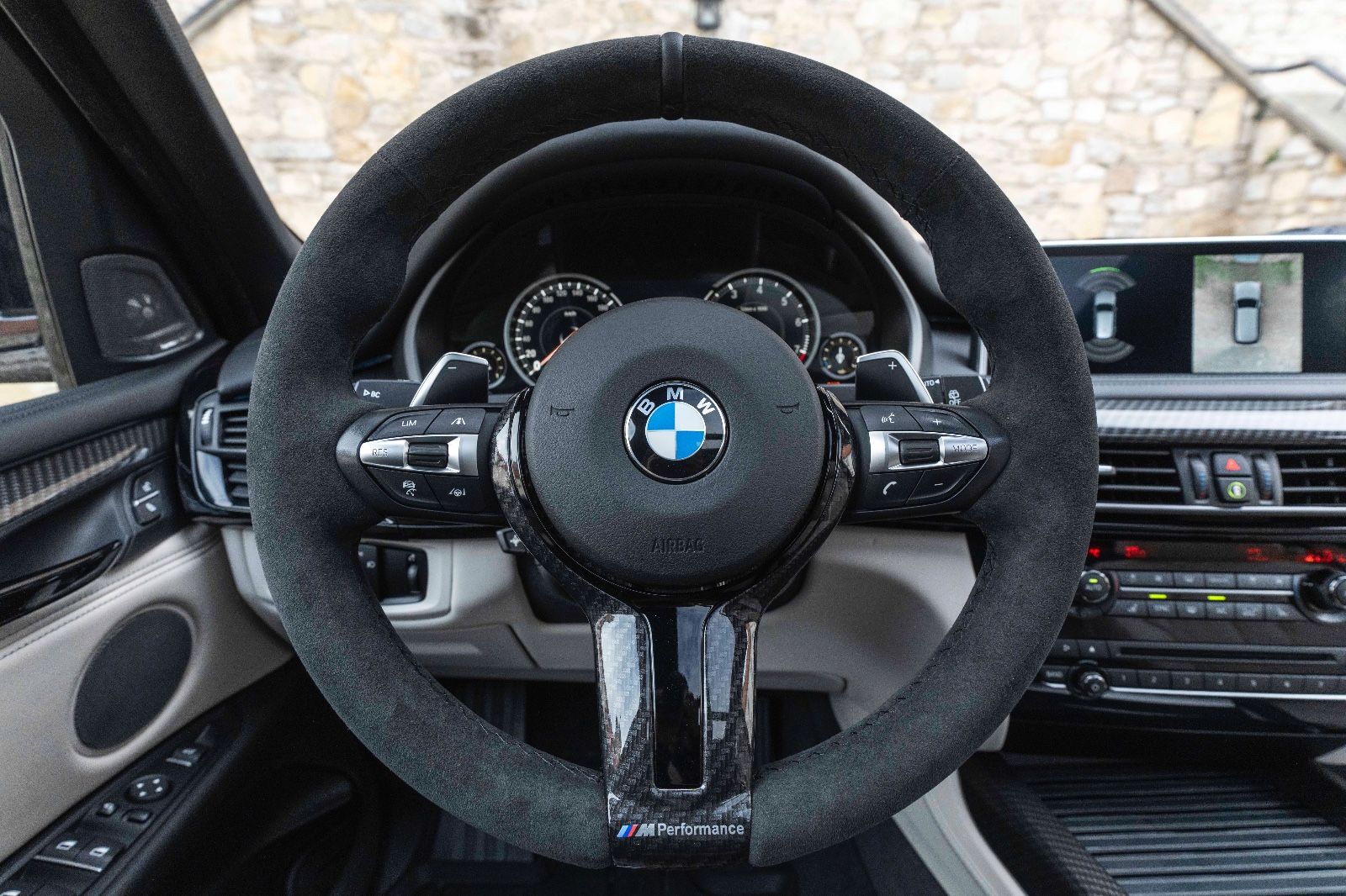 Fahrzeugabbildung BMW X5 xDrive50i Sportpaket ACC LED 360° HUD H&K