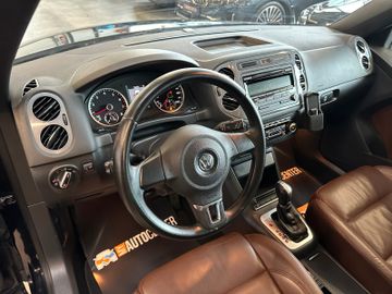 Volkswagen Tiguan Sport & Style 4Motion *2. Hand*Klima*PDC*