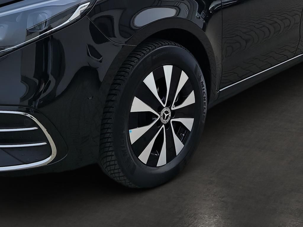 Fahrzeugabbildung Mercedes-Benz V 300 AVG extralang 4x4 7 Sitze 2,5tAHK AMGFront