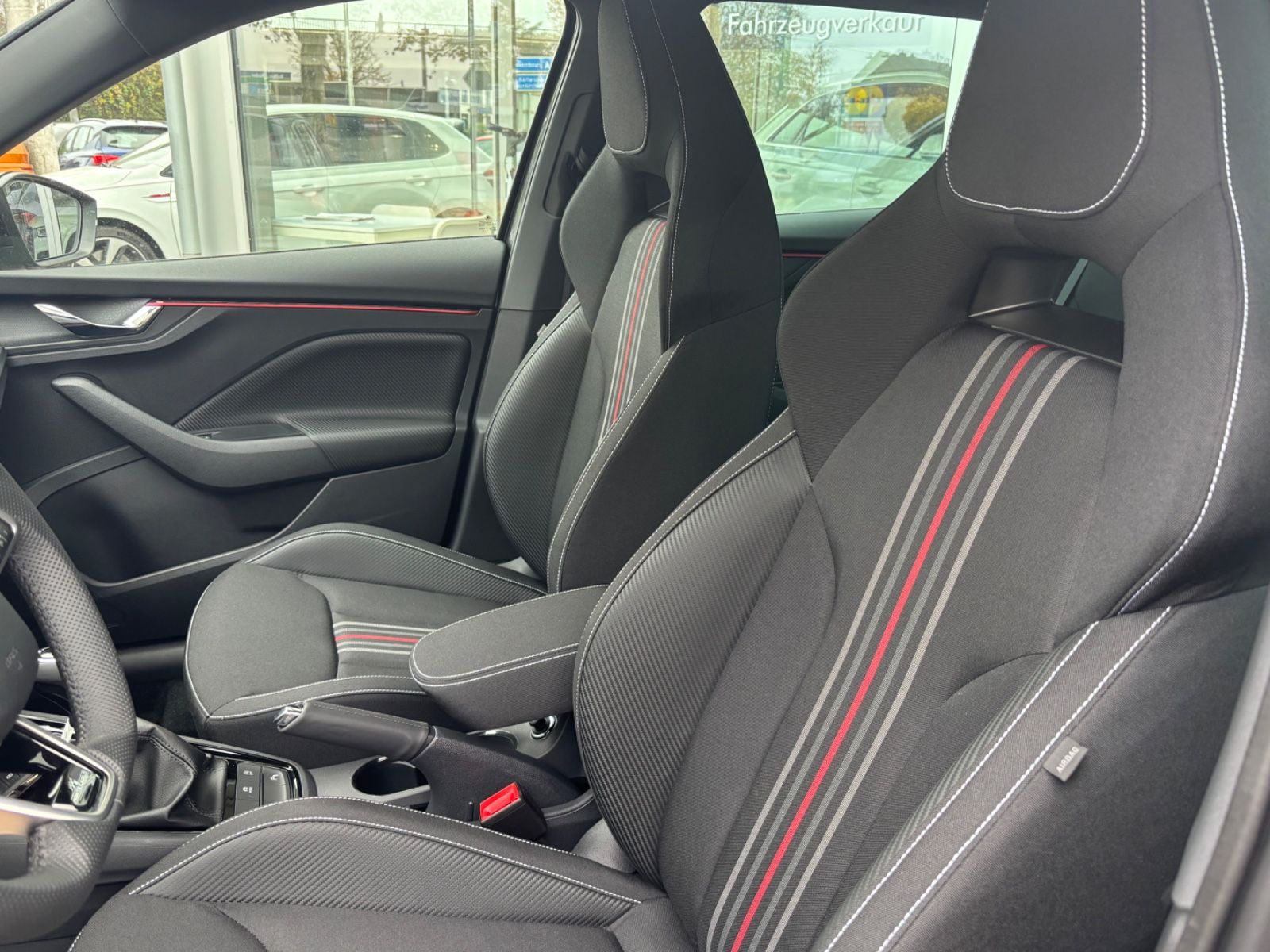 Fahrzeugabbildung SKODA Kamiq Monte Carlo 1.5 DSG KAM SHZ