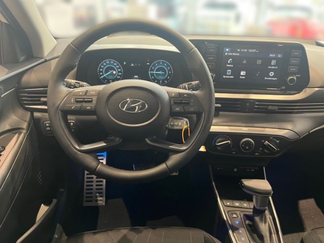 Fahrzeugabbildung Hyundai BAYON Trend 48V DCT 100 PS 1.0 17 Zoll Alu+Dachl