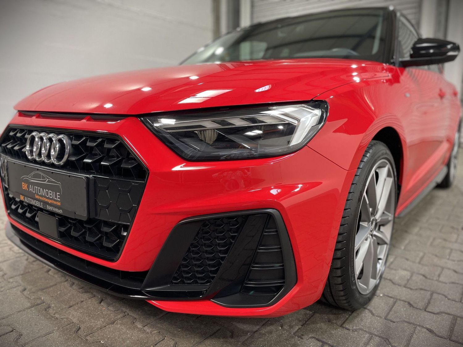 Fahrzeugabbildung Audi A1 Sportback 35TFSI S Line S-tronic #Virtual#LED