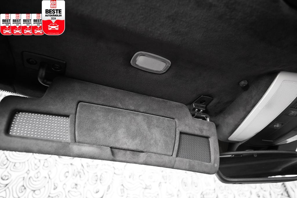 Mercedes-Benz SLS AMG