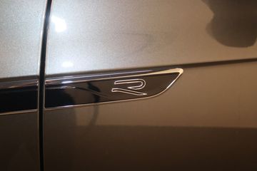Volkswagen Touareg - 7