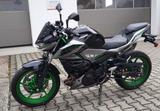 Kawasaki Z 500 SE Performance, Akrapovic, Garantie 03/29 - KAWASAKI 500