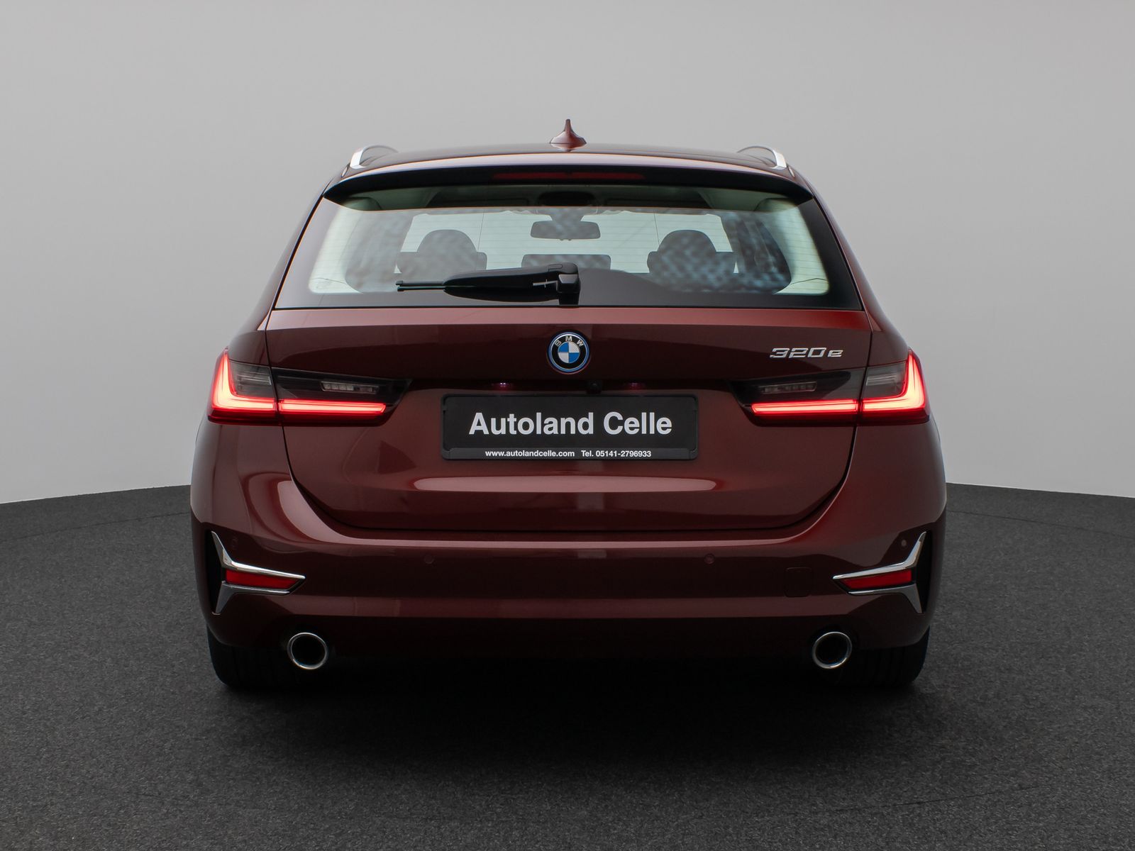 Fahrzeugabbildung BMW 320e Luxury Line Panorama Kamera DAB AHK Alarm