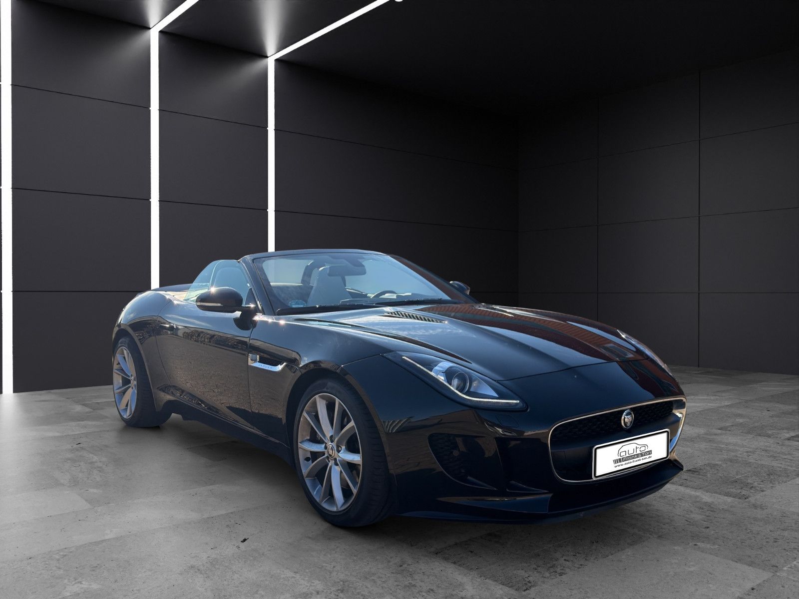 Fahrzeugabbildung Jaguar F-TYPE Cabrio/NEUZustand/Scheckheftgepflegt