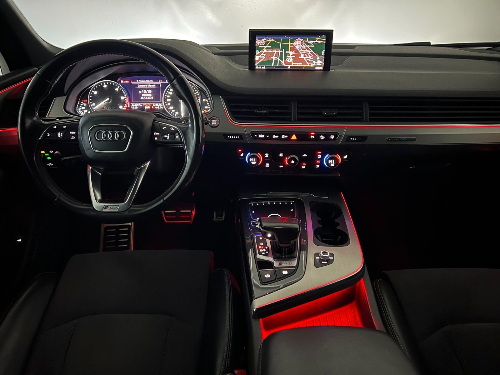 Fahrzeugabbildung Audi SQ7 4.0 TDI Quattro/MATRIX/HuD/ACC/AHK/AMBI+