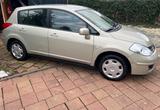 Nissan Tiida 1.6 acenta acenta - silberne Nissan Tiida