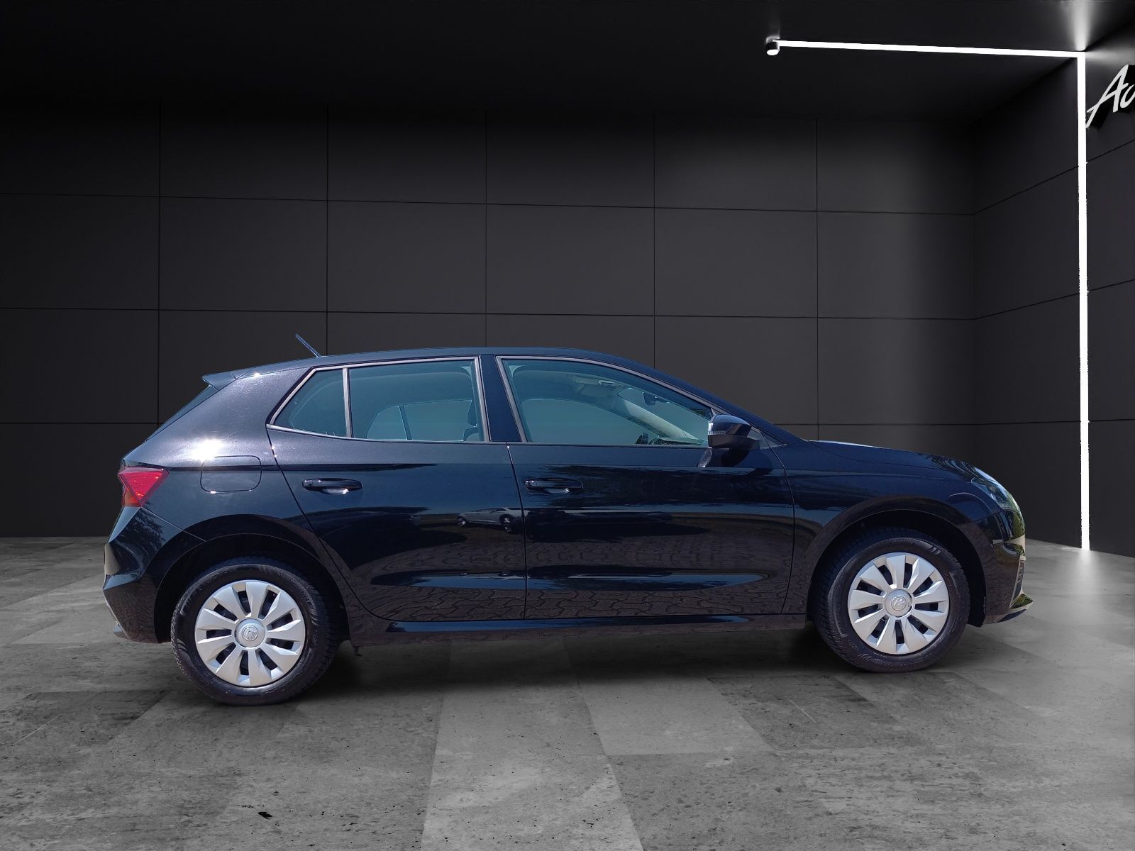 Fahrzeugabbildung SKODA Fabia 1.0 Ambition LED Klima DAB GRA PDC KLIMA L