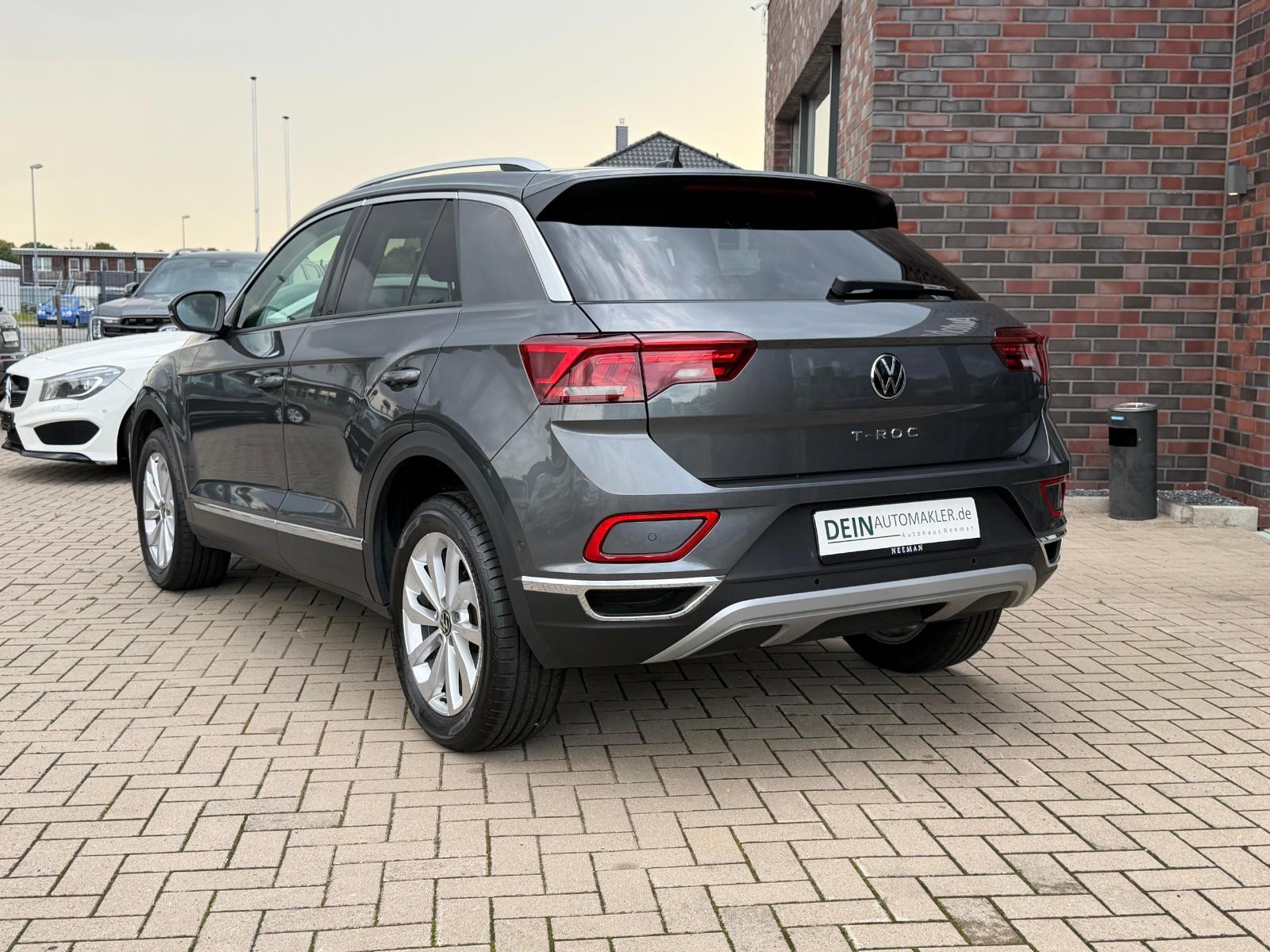 Volkswagen T-Roc Style *Pano*LED*ACC*Navi*