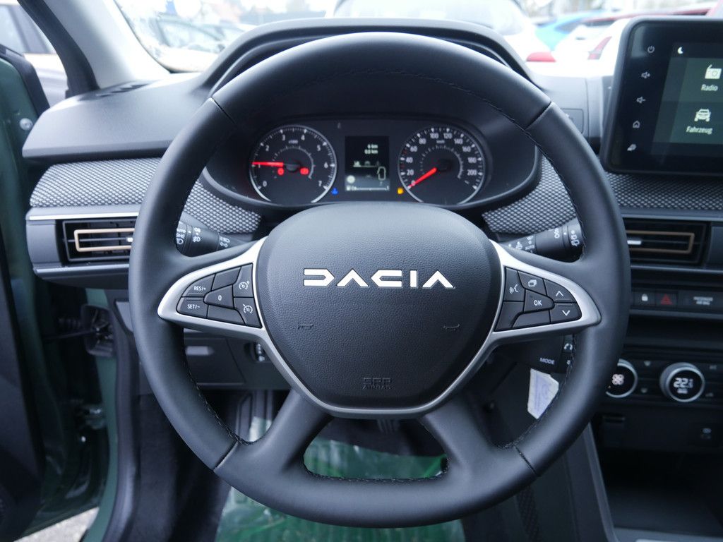 Fahrzeugabbildung Dacia Sandero Stepway Expression TCe 90