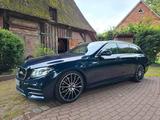 Mercedes-Benz Mercedes E 450 T-Modell, Allrad, LED, Lede... - Mercedes-Benz E 450 von privat