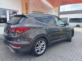 Hyundai Santa Fe Premium 4WD = (fast) Vollausstattung = - Hyundai SANTA FE mit Diesel-Antrieb: Automatik