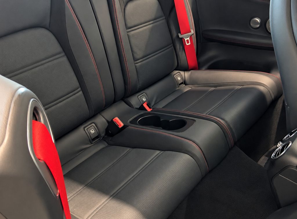 MERCEDES-BENZ C-Class 2023