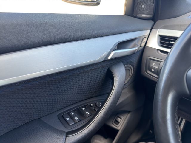 BMW X1 M Sport sDrive 20i HUD+KeyLess+LED+Navi+SHZ
