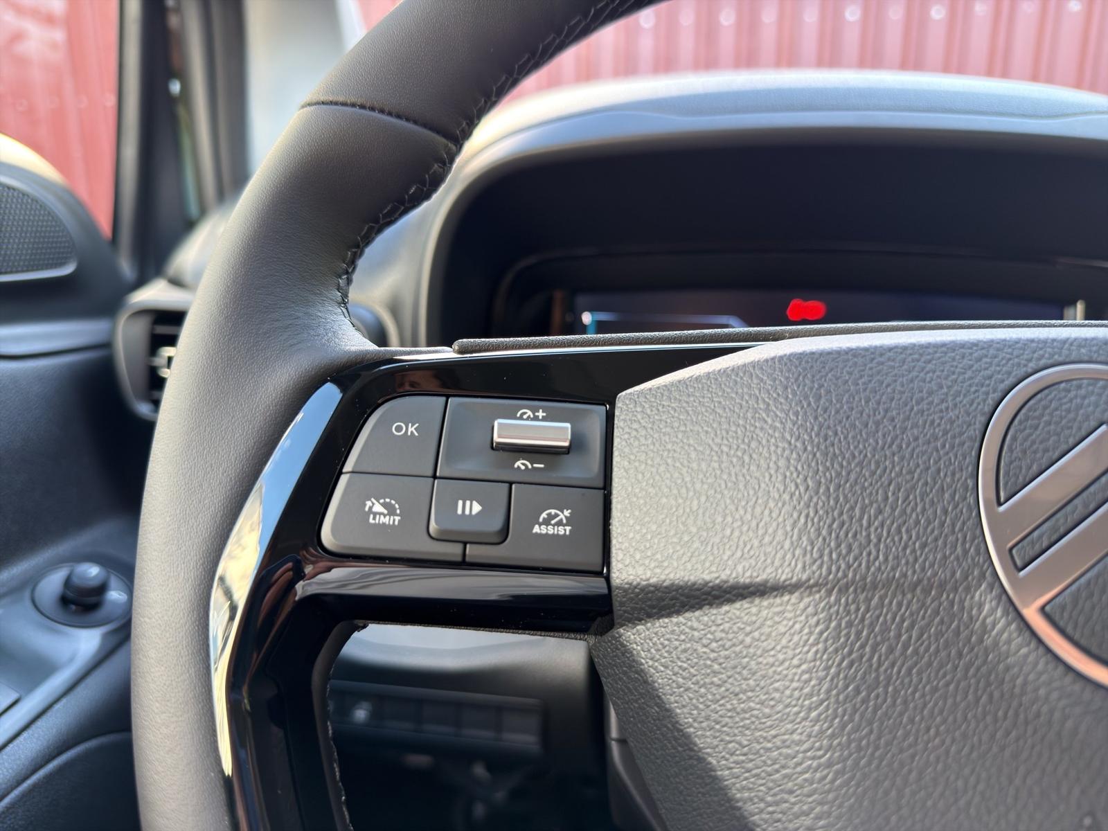 Citroën Berlingo Diesel 130 Plus XL 7*Sitzer*Sofort*Kam*