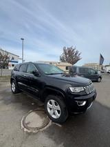 Jeep Grand Cherokee 3.0 CRD Overland - Jeep Unfallwagen