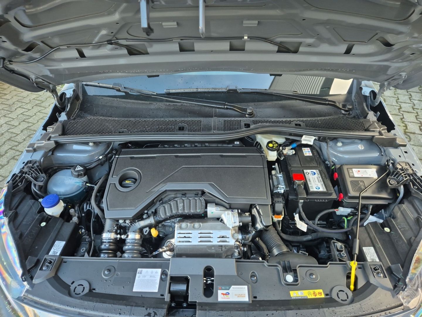 Fahrzeugabbildung Opel Corsa F Edition 1.2 Turbo EU6e Apple CarPlay And