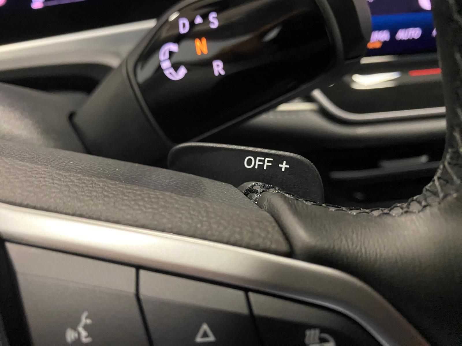 Fahrzeugabbildung Volkswagen Passat Variant 1.5 eTSI Elegance AHK+MATRIX+ACC+