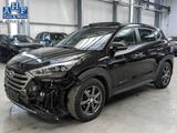 Hyundai Tucson 2.0 CRDI Autm. 4WD PANO LEDER R-KAM - Hyundai: Unfallwagen